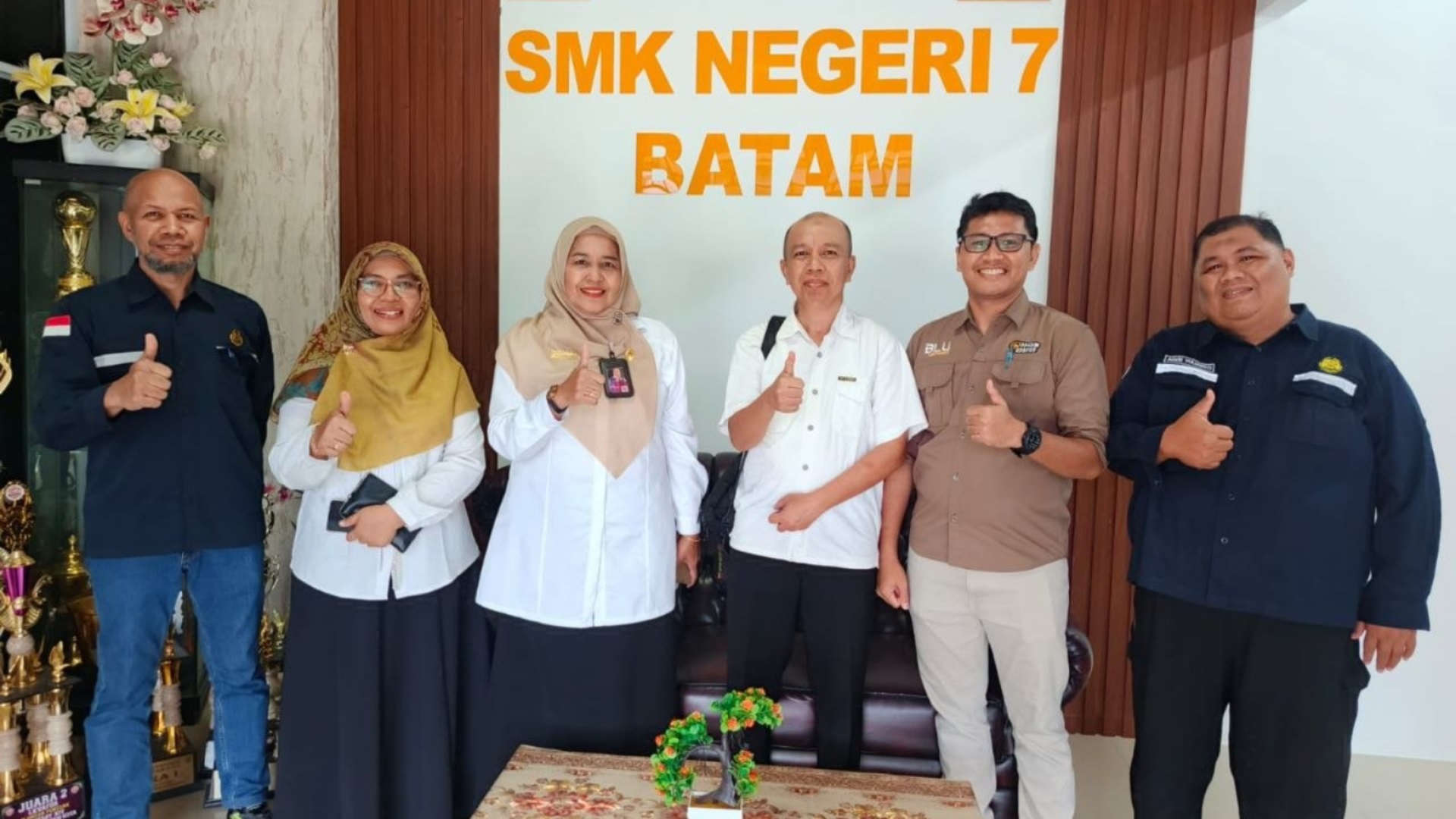 Perkuat Kompetensi Tenaga Teknik Listrik, Dinas ESDM Kepri Gelar Uji Kompetensi Sertifikasi di SMKN 7 Batam