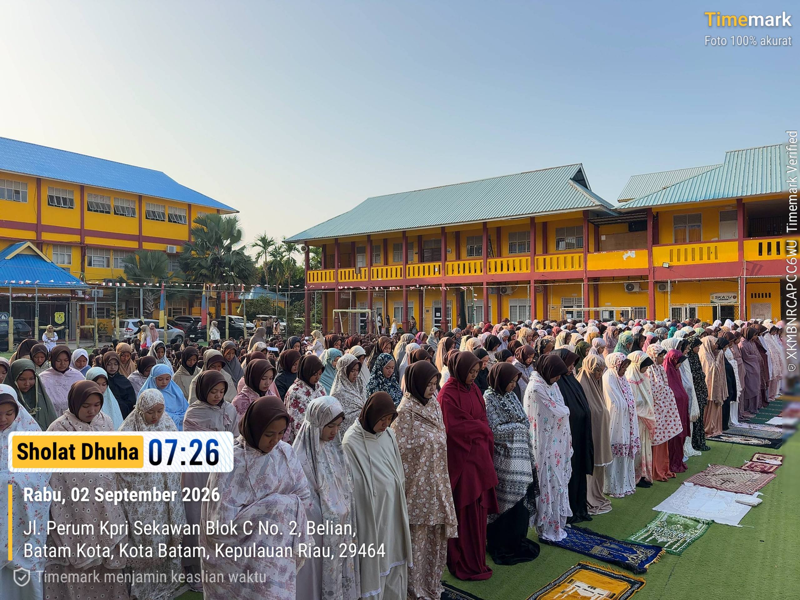 Bentuk Karakter dan Karimah Peserta Didik, SMKN 7 Batam Rutinkan Kegiatan Sholat Dhuha Berjamaah