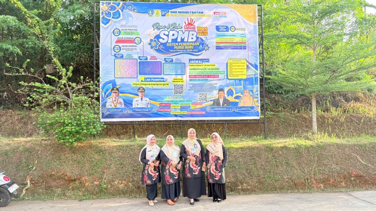 Permudah Masyarakat, SMKN 7 Batam Sediakan Posko Layanan Informasi SPMB 2026