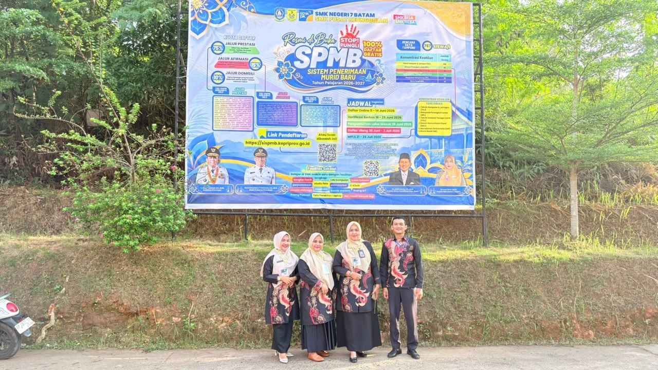 Permudah Masyarakat, SMKN 7 Batam Sediakan Posko Layanan Informasi SPMB 2026
